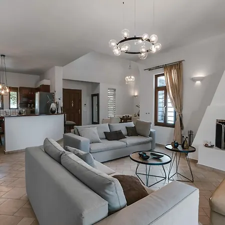 Echo Villa
