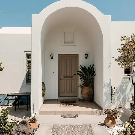 Echo Villa Fira (Santorini)