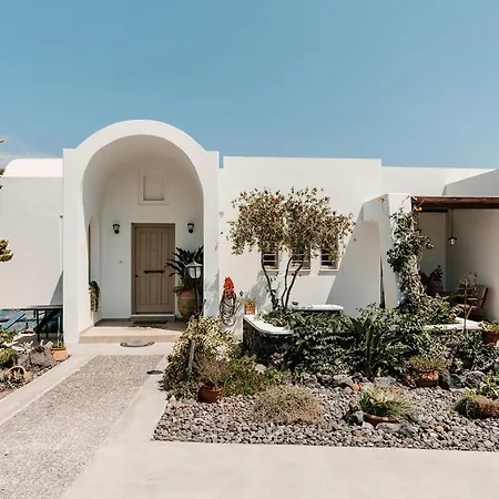 Villa Echo Fira (Santorini)